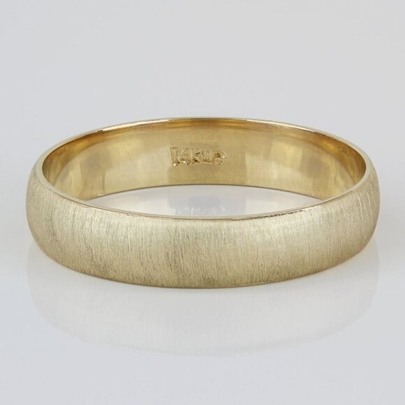 14k Yellow Gold Brushed Wedding Band Ring - Size 9